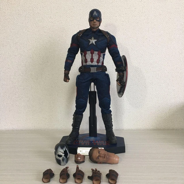 Hot Toys Captain America (Civil War) 1/6 Scale Collectible Figure free shipping