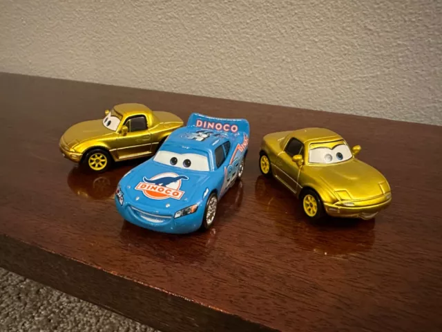 Disney Pixar World Cars Gold Mia and Tia Bling McQUEEN Dinoco Dream Gift Pack