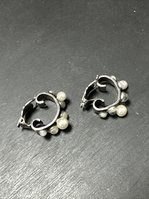 Ancienne Paire De Boucle D'oreille clous Argent Massif créateur art