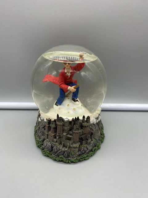 Harry Potter Quidditch Snow Globe Dome Warner Bros 2000 853100A RETIRED ENESCO