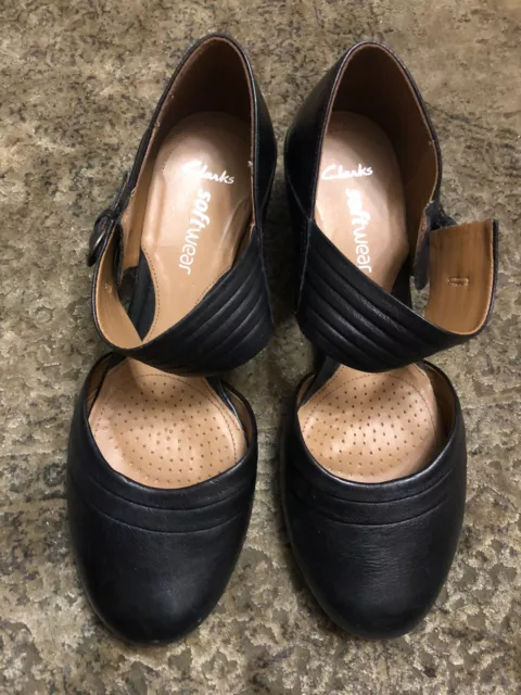 Clarks top size 6