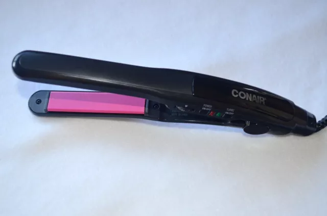 Conair 3/4" Ceramic Hair Straightener Flat Iron Gray Pink Dual Voltage CS4VCSR