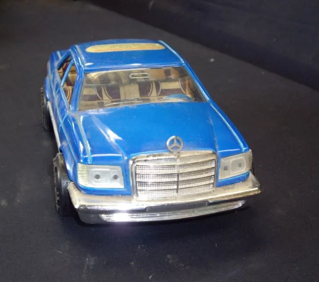 Vintage Mercedes Benz (W126) 500 Sel... Tin Friction Car (Ichiko) Clear Window