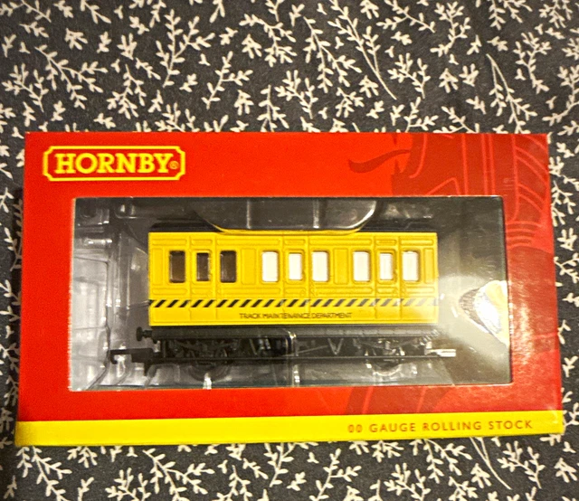 HORNBY R296 OO 1:76 Track Cleaning Coach Track Maintenance Dept Yellow ...
