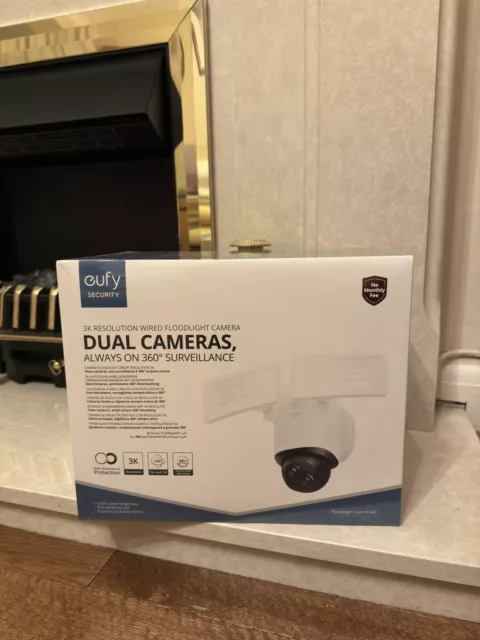Eufy E340 | Floodlight Dual-cam Wi-Fi Security Outdoor Camera 360° Coverage |