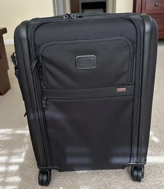 Tumi Alpha 3 International Dual Access 4-Wheel Carry-On  Black $975 Reg Price