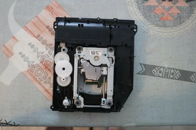 LECTEUR BLU RAY PS4 CUH 1216-A (playstation 4) EUR 10,00 PicClick FR