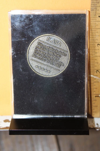 1958-1983 NASA 25th Anniversary Medallion Space Shuttle Columbia Metal Rare