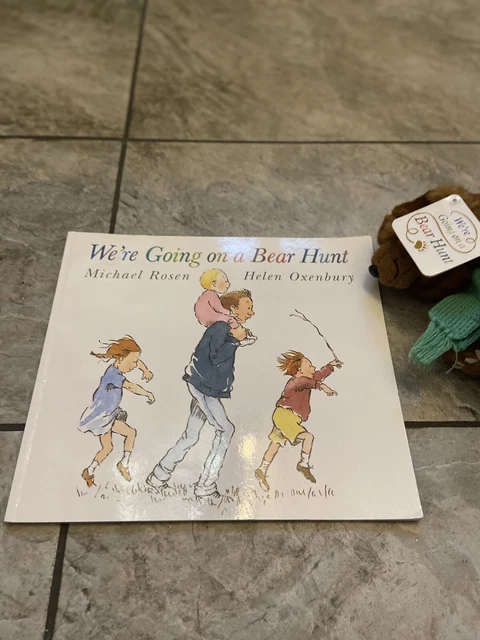 WE’RE GOING ON A Bear Hunt Plush Bear NWTGS Plus Book £5.99 - PicClick UK