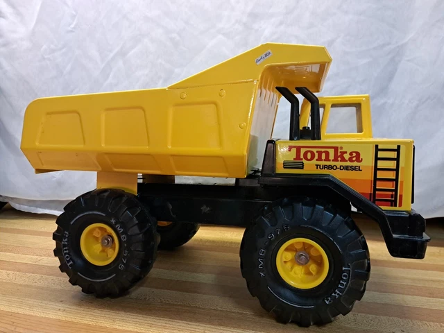 LOTTO Di 12 Mini Dump Truck Tonka Mighty - Giocattoli In Miniatura In Metallo, Colore Giallo