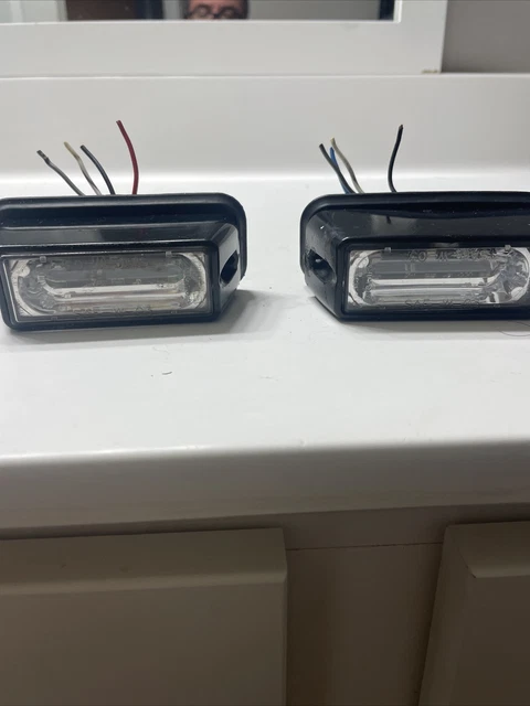 Whelen Linz3 (Linear) LED Smart Modules (pair) R/B, Bezels/rubber Seals Included