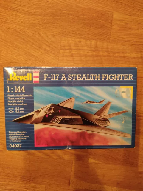 Revell F-117 A Stealth Fighter 1:144 Modellbausatz in versiegelter OVP