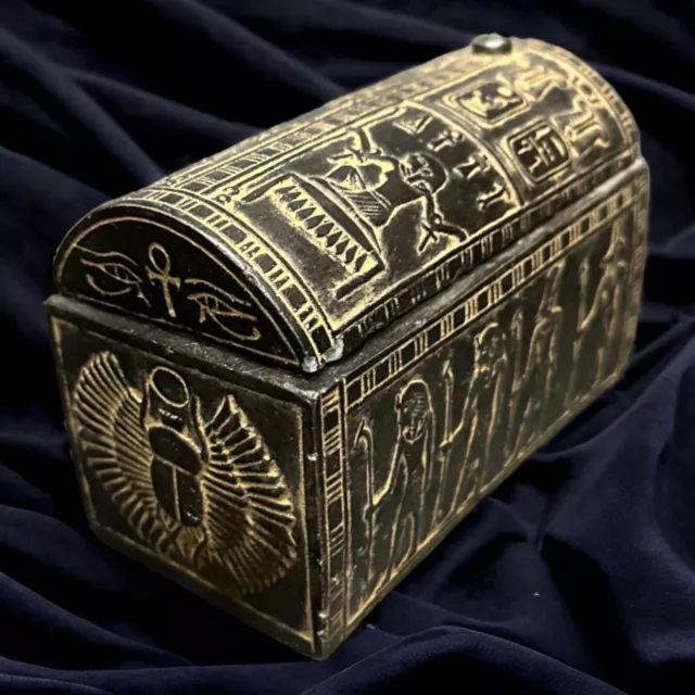 Captivating Ramses II Chariot Jewelry Box - Handmade Antique from Ancient Egypt