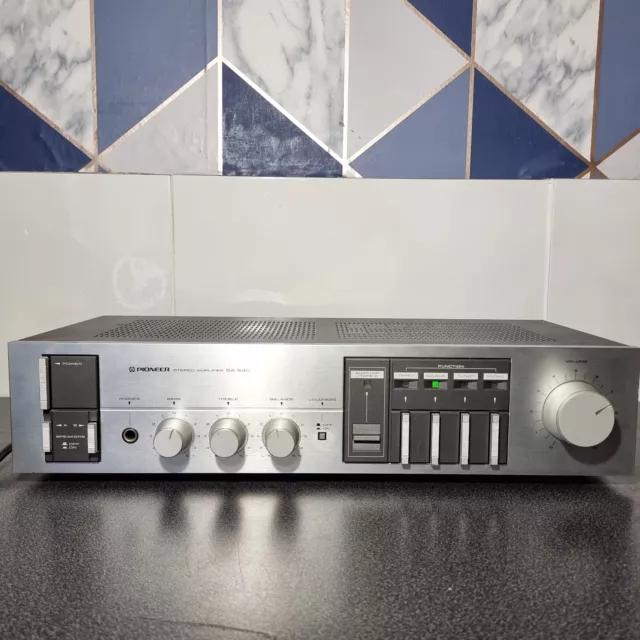 Amplificador estéreo Pioneer SA-540 de alta fidelidad separado - completamente funcional