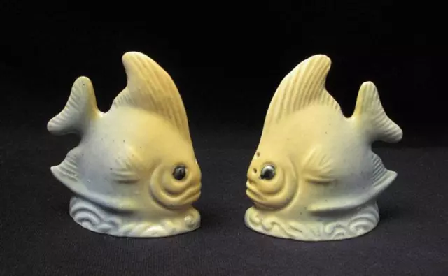 Pair Vintage Darbyshire Australian Pottery Fish Salt & Pepper Shakers With Label 2