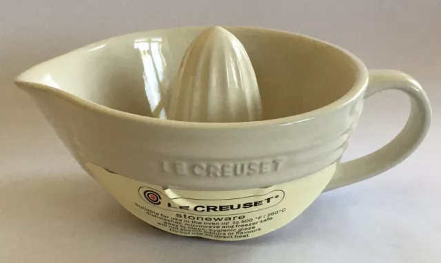 Exprimidor/exprimidor de cítricos crema LE CREUSET (16 oz) totalmente nuevo