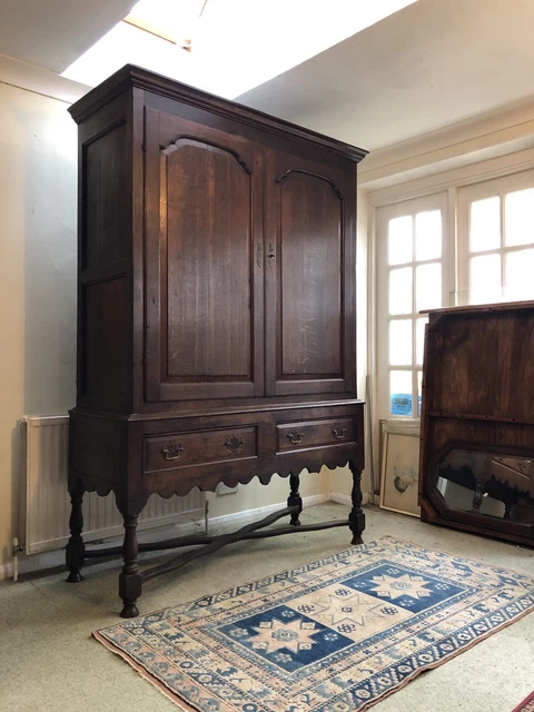 Early 18th Century English Oak  Linen Press on Turned X Stretcher Leg Base