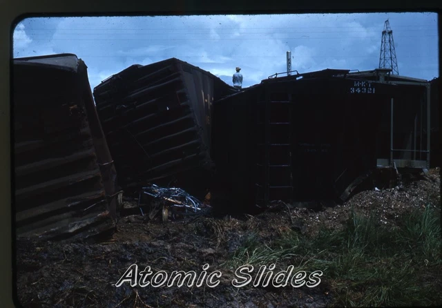 1960 kodachrome Photo slide Railroad train crash wreck #2 Soo Line Katy