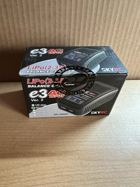 SkyRC SK100081 Lipo Akku Ladegerät e3 LiPo 2-3s 1.2A  Wie Neu Wegen Überbestand