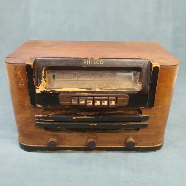 Philco 42-327 Tube Radio AM Shortwave Push Button Wood 1940s Vintage NOT Working