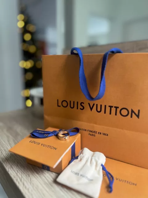 Louis vuitton ring discount size medium