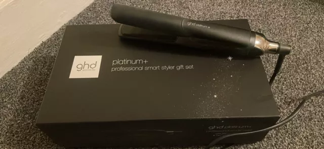 ghd Platinum+ Hair Straightener - Black