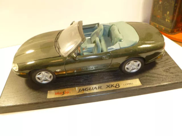 Maisto jaguar xk8 on sale
