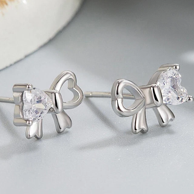 1Pair Temperament Fashion Crystal Silver Color Cute Bowknot Stud Earrings