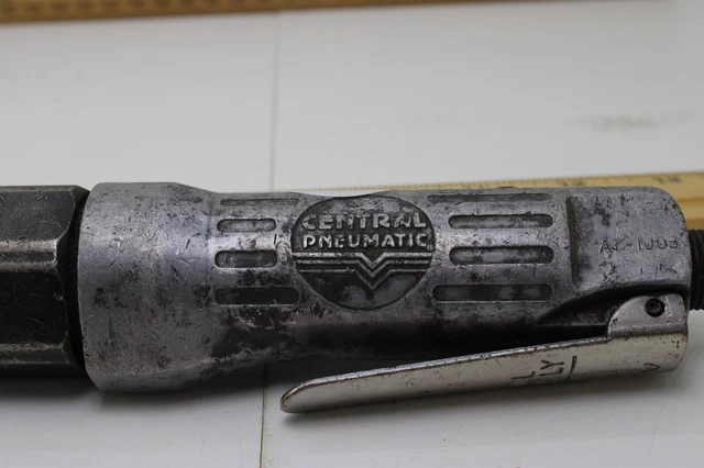 Central Pneumatic 283 3/8" Drive  Pneumatic Air Ratchet Wrench Tested 8