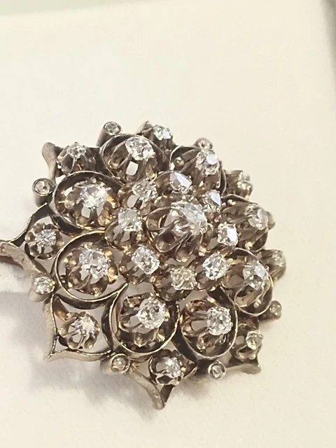 Vintage BIJOUX CASCIO Italie Fleurs en or de style bombé avec perles et