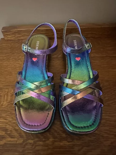 Steve Madden Crazy Iridescent Wedge Sandals Shoes Girls Size 5. Women's Sz7