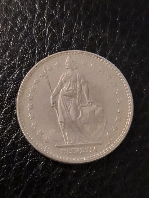 Pièce Commémorative « Double Métal » En Argent Et Or 24 Carats D'Apollo 11 Dans Une Capsule. 1969, Aldrin, Armstrong - France