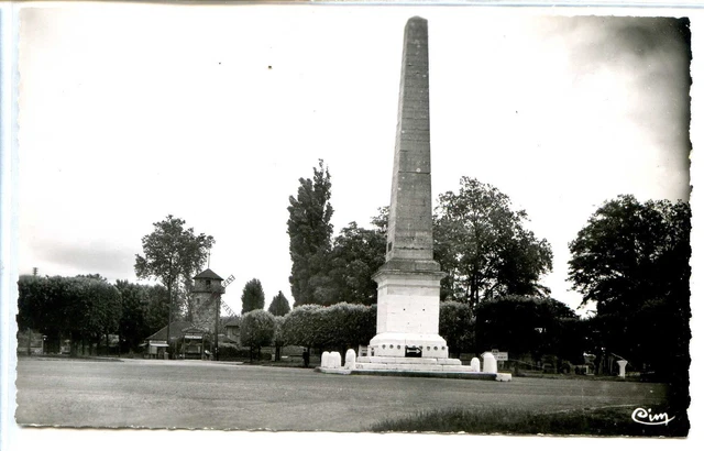 CP 91 ESSONNE - Brunoy - La Pyramide
