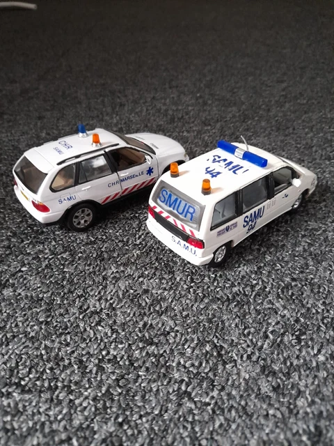 Lot De 2 Véhicules SWAT échelle 1:87 - Cadillac Escalade + Blindé - Ricko