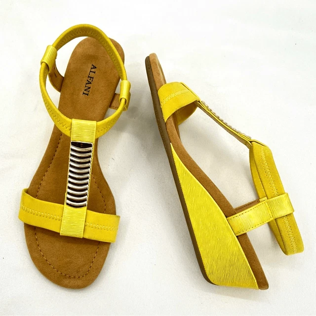 Alfani Vacay Agave Yellow Step N Flex Gold Metallic Embellished Sandals Size 7.5