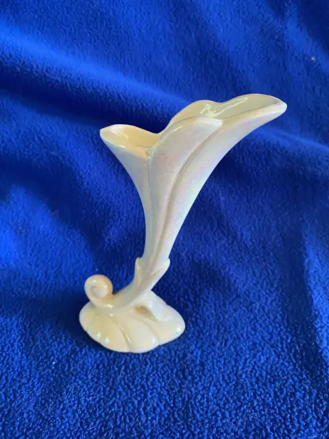Vntg. Opalescent Cornucopia Miniature White Bud Vase