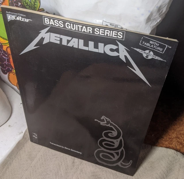 METALLICA BASS GUITAR Series Songbook Tablature (Tab) Sheet Music