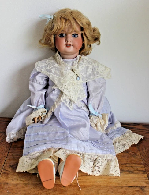 POUPEE PORCELAINE SFBJ 60 Paris mignonnette 20 cm EUR 120,00 - FR