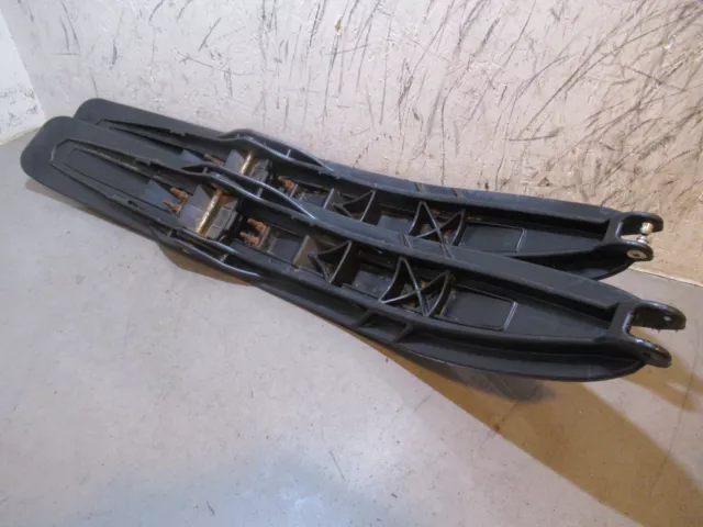 Ski Doo Grand Touring 550 Skis 2012 #3
