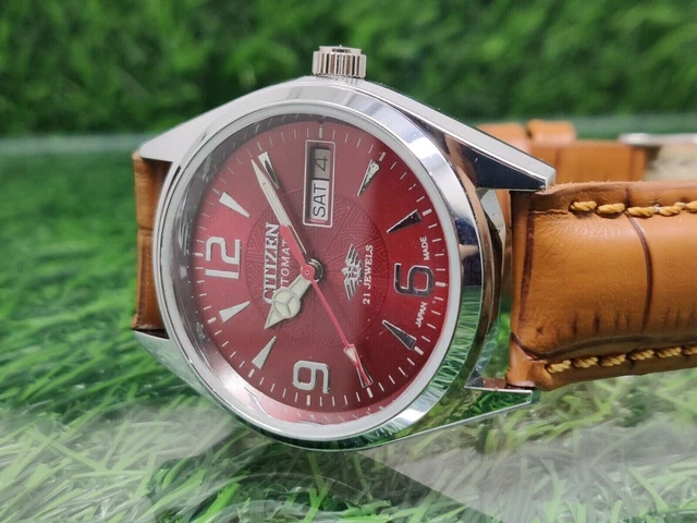 Montre sales cadran rouge