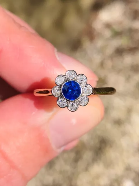 Antique Edwardian Natural Ceylon Sapphire & Diamond Daisy Ring 18ct Gold