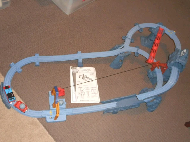 Thomas Trackmaster Risky Rails Bridge Drop THOMAS THE TANK Engine Risky Rails Bridge Drop.Trackmaster. V/Good ...