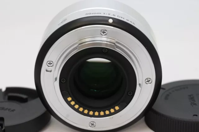 SIGMA ART 30MM F2.8 DN SILVER LENS FOR MICRO FOUR THIRDS...(skr-4746)