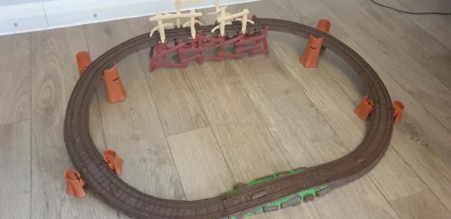Thomas and friends deals shake shake bridge
