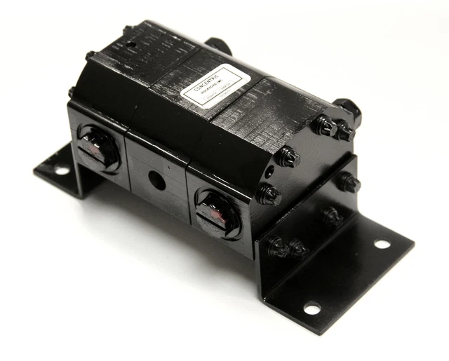 Concentric Rotary Flow Dividers 4 Section 0.258 CID per section, 2.5-5 GPM Range