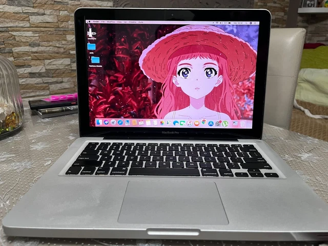 Apple MacBook Pro 13.3" (250 SSD, Intel Core i5 2ª generazione, 2.30 GHz, 8GB)