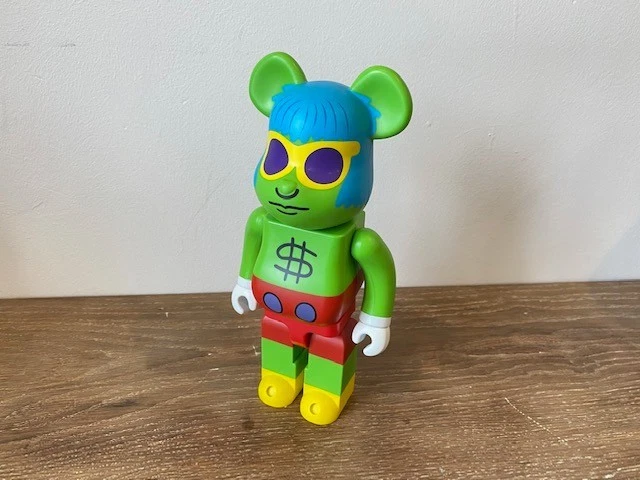 Medicom Bearbrick Bearbrick Designer con 2022 Artist series 4 Doktar A