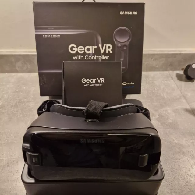 Samsung SM-R325 Gear VR with Controller Headset - Black ***FAST UK SHIPPING***