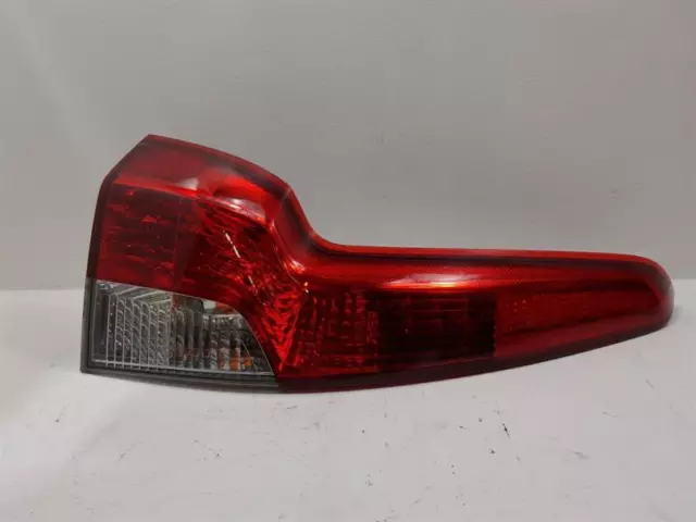 TAIL LIGHT VOLVO V50 MK2 04-12 D R-DESIGN 5 DOOR ESTATE lh Rear - 12073793