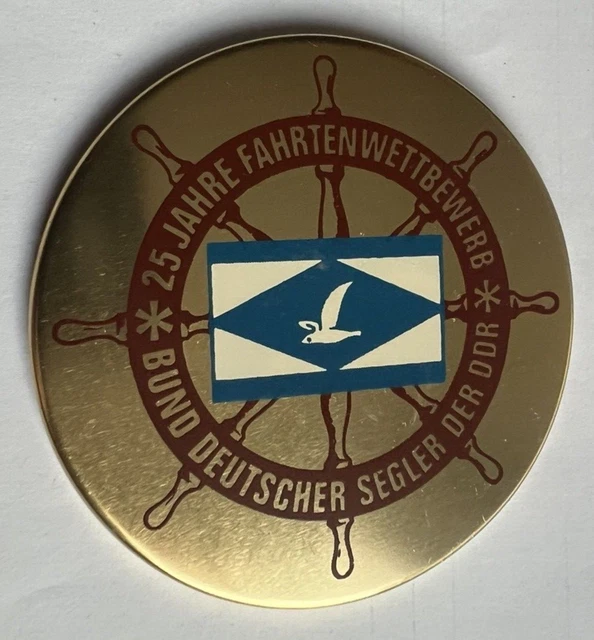 DDR ABZEICHEN Bund Deutscher Segler der DDR ( BDS ) Fahrtenwettbewerb